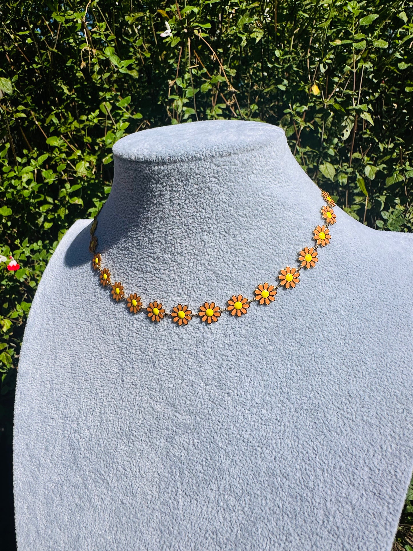 Flower Power Daisy Choker Necklace (Made to Order)