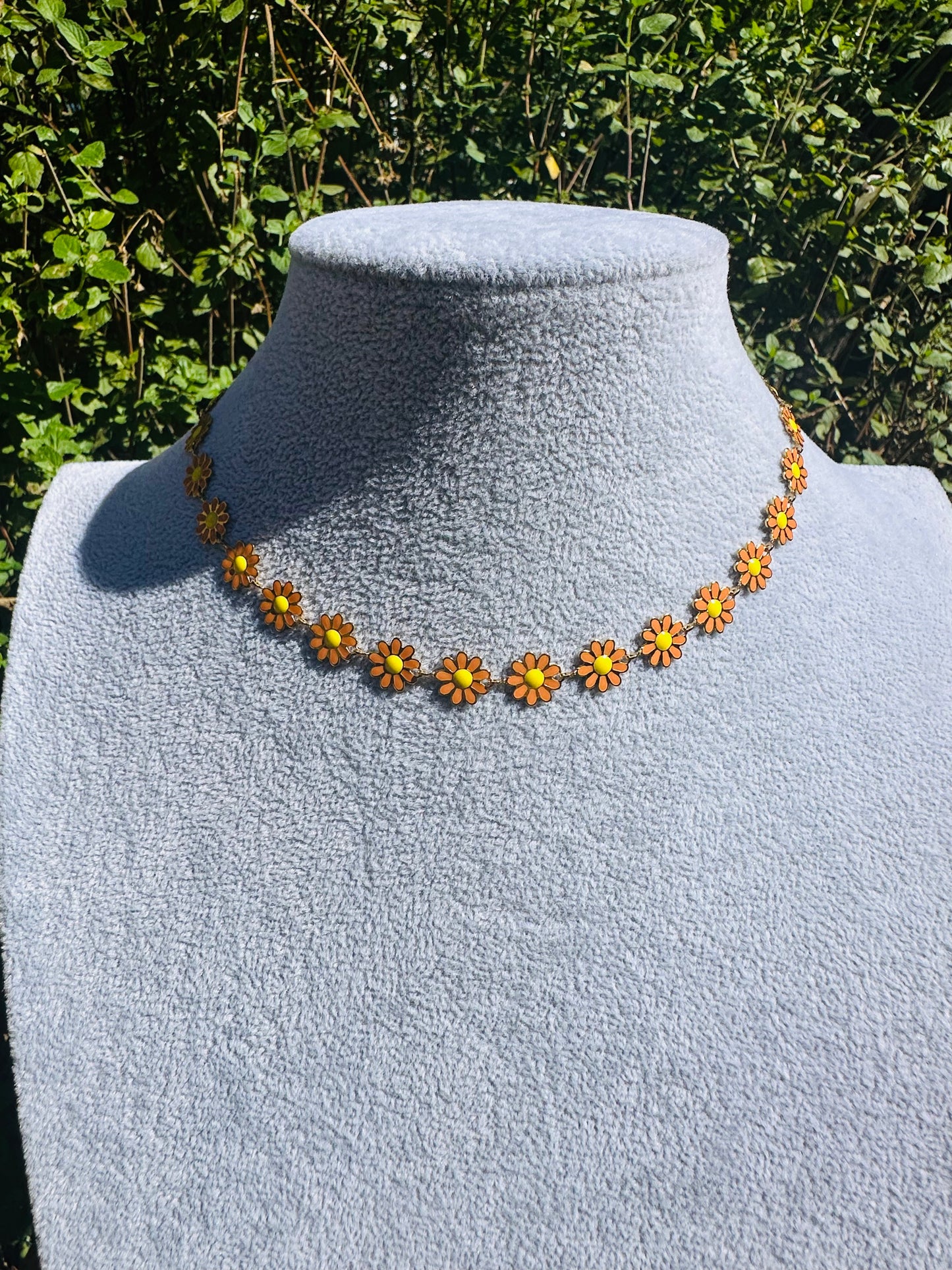 Flower Power Daisy Choker Necklace (Made to Order)
