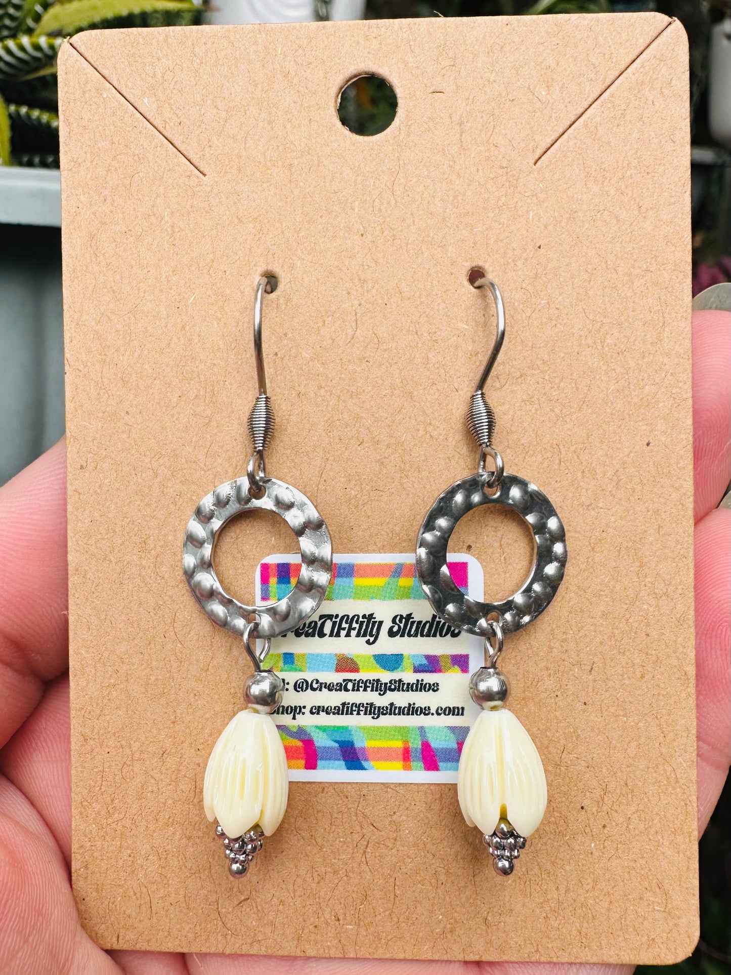 Neakru Diana Earrings