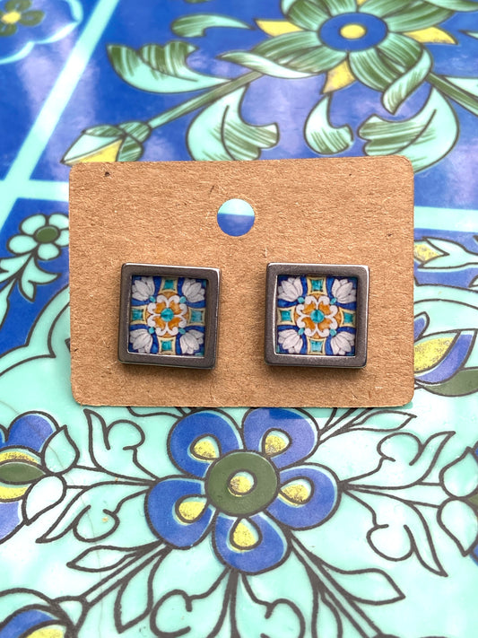 Flower Corners Tile Studs (Lobero Theater)