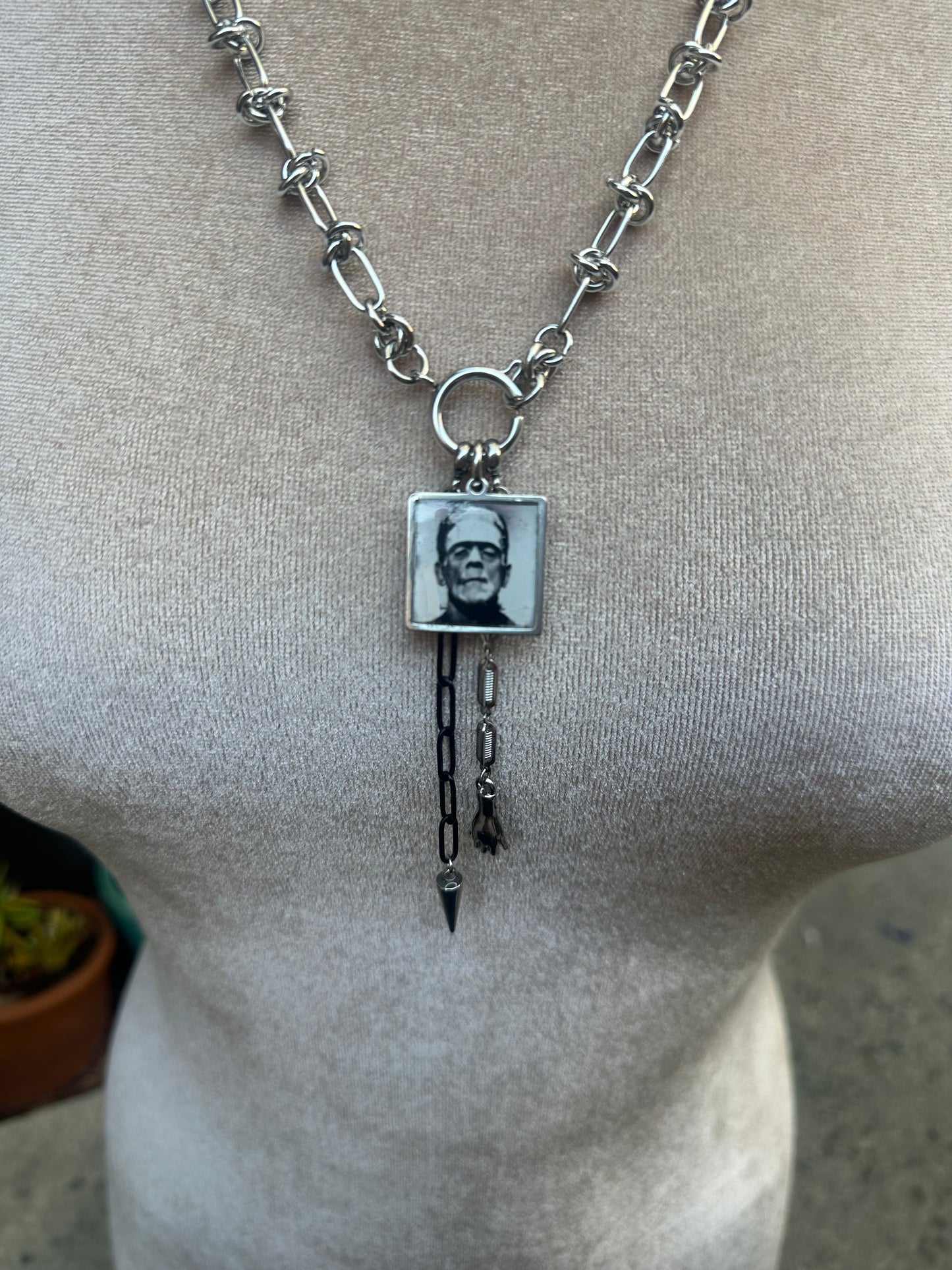 Chain of Frankenstein