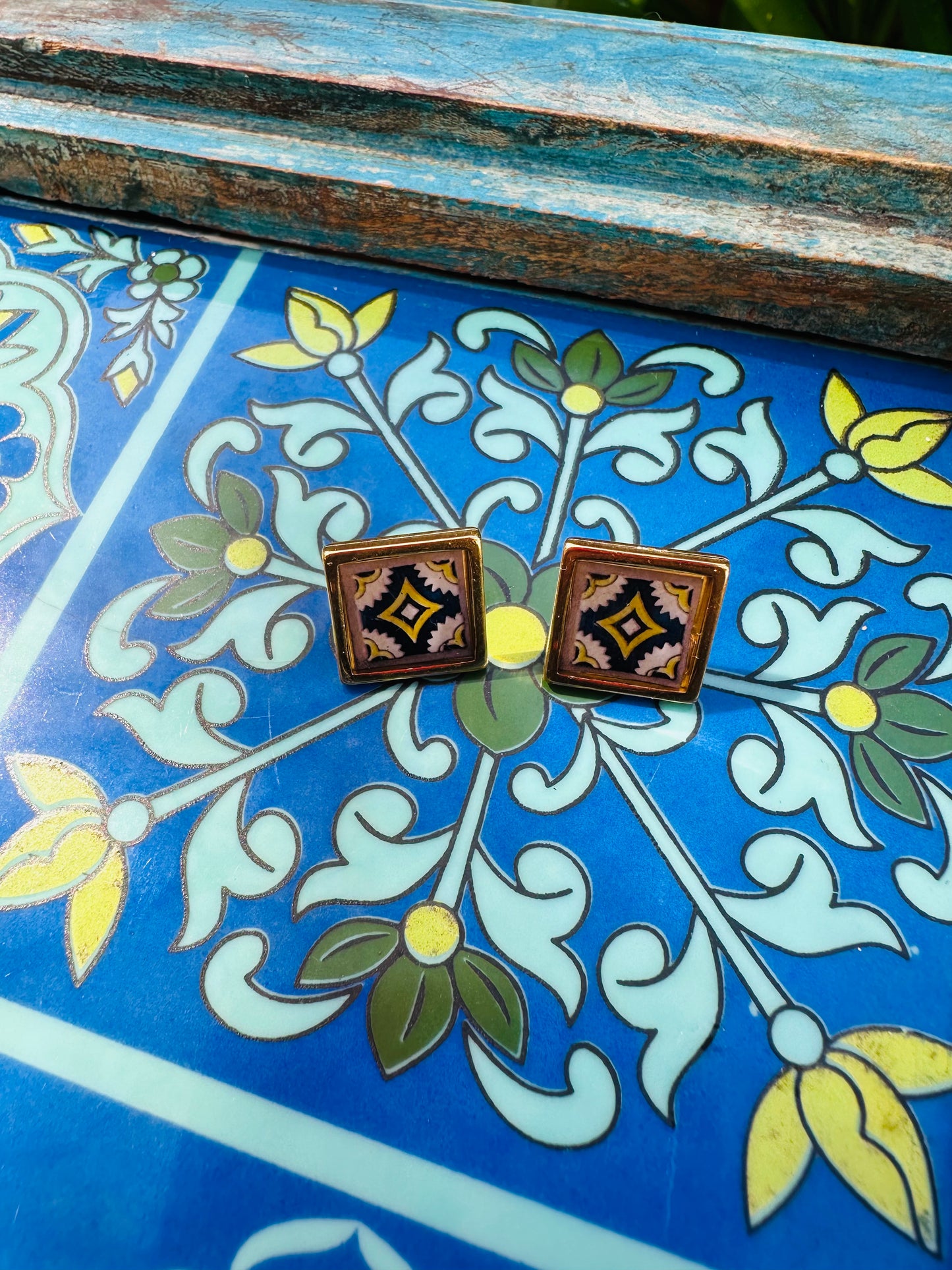 Tile Star Studs (Paseo Nuevo Steps)