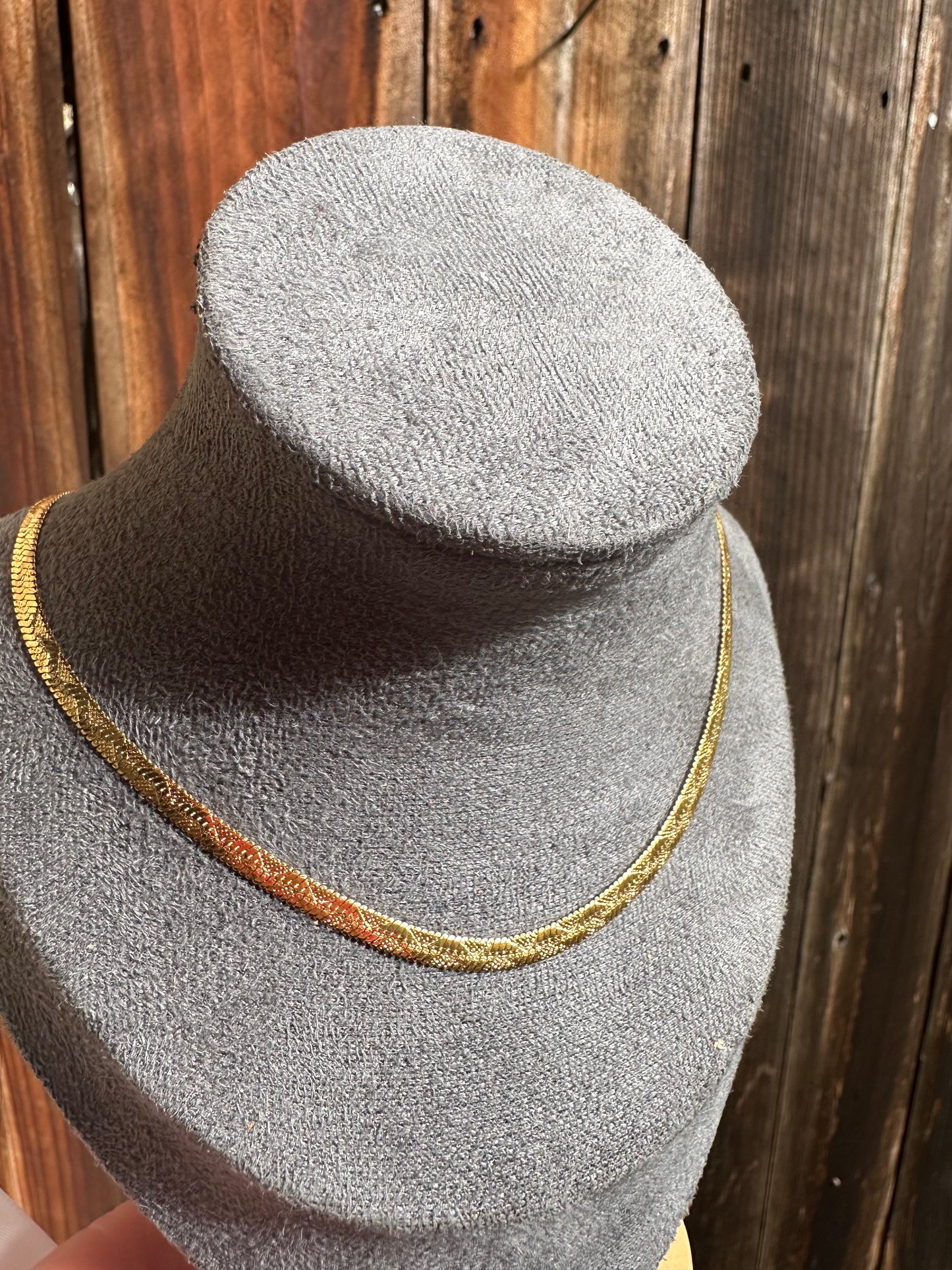 Wavy Herringbone Chain