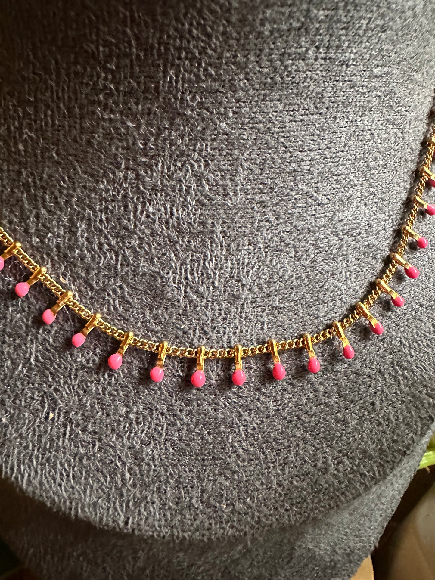 Pop of Pink Necklace