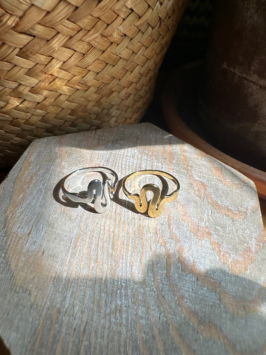 Squiggle Snake Ring