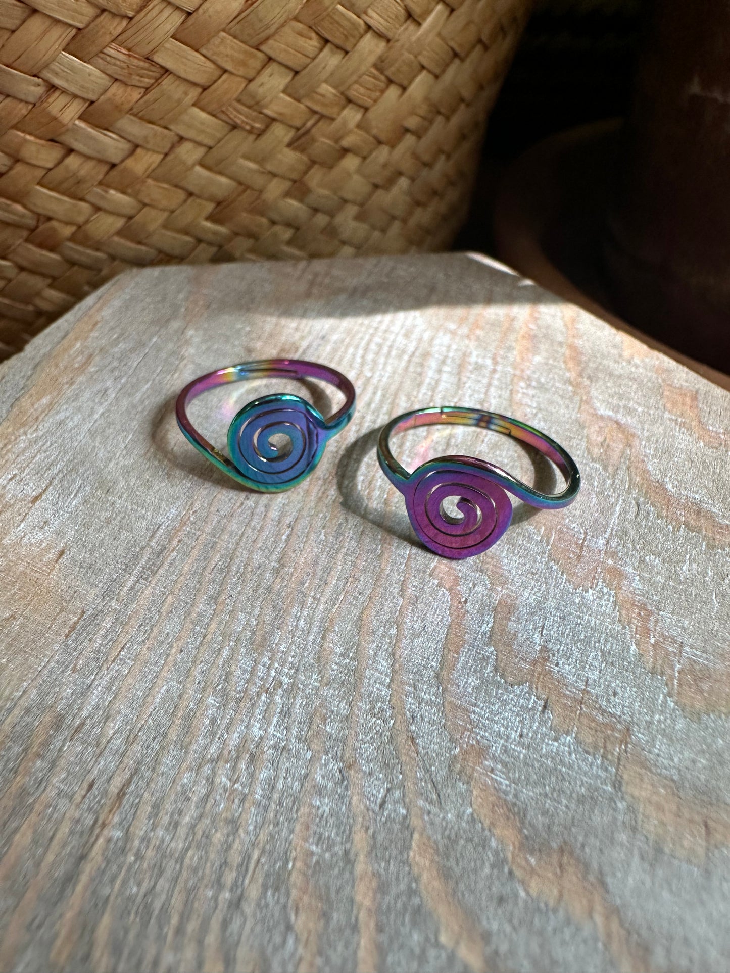 Swirl Ring (Multicolor)