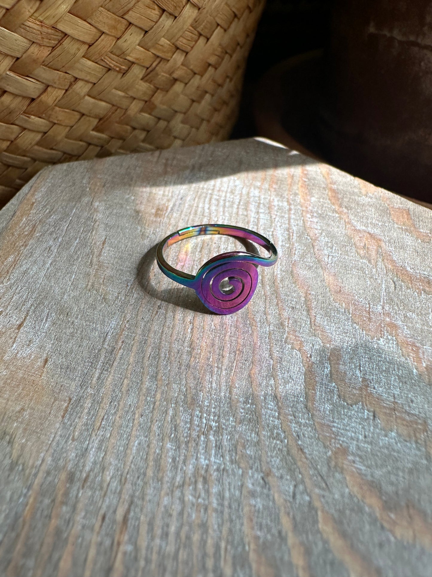 Swirl Ring (Multicolor)