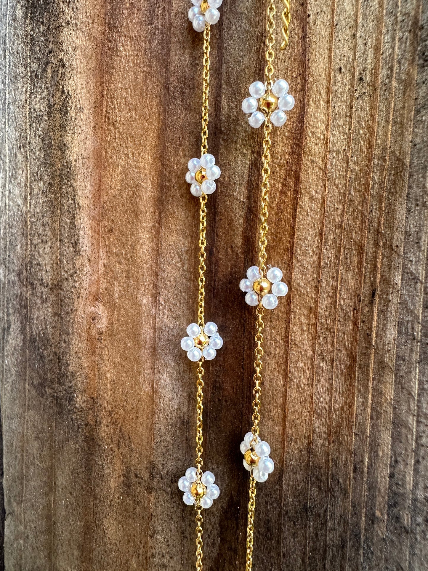 Beaded Daisy Chain Necklace