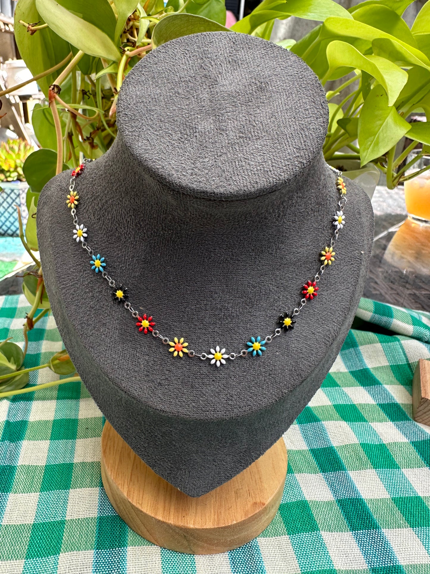 Enamel Daisy Chain Necklace