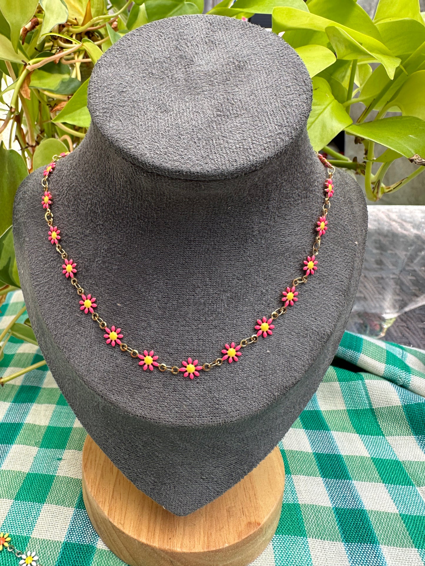 Enamel Daisy Chain Necklace