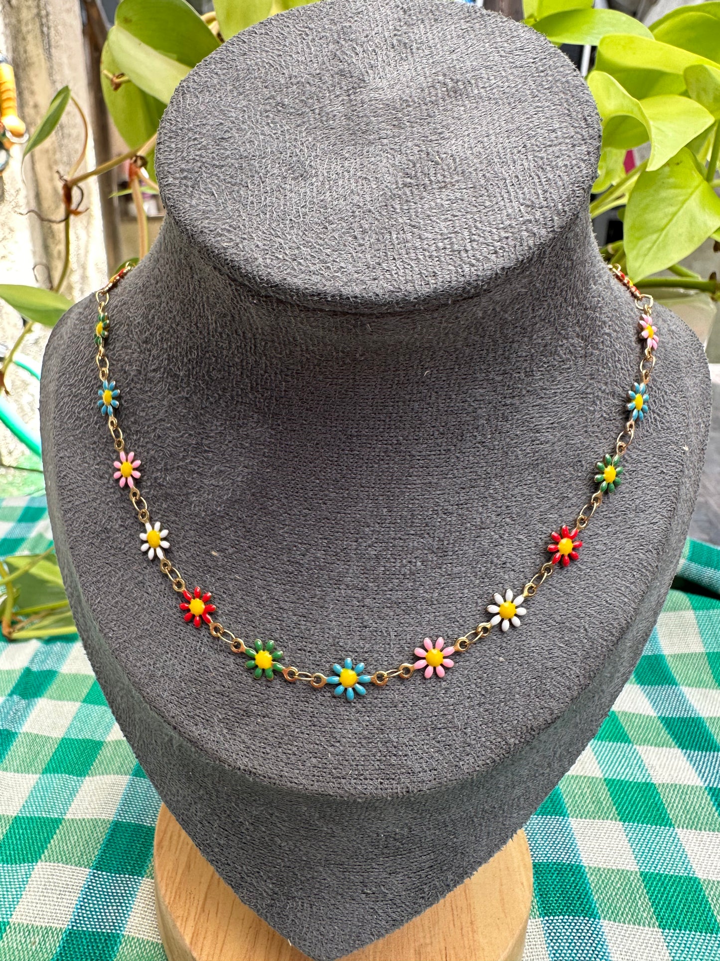 Enamel Daisy Chain Necklace