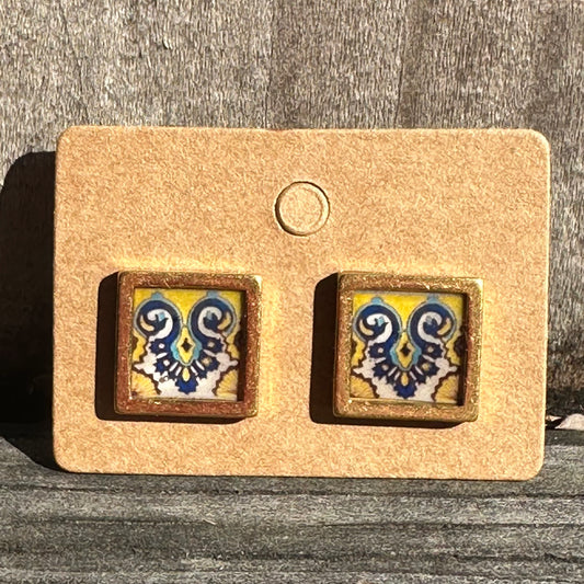 Peacock’s Tail Tile Studs (Arlington Theater)