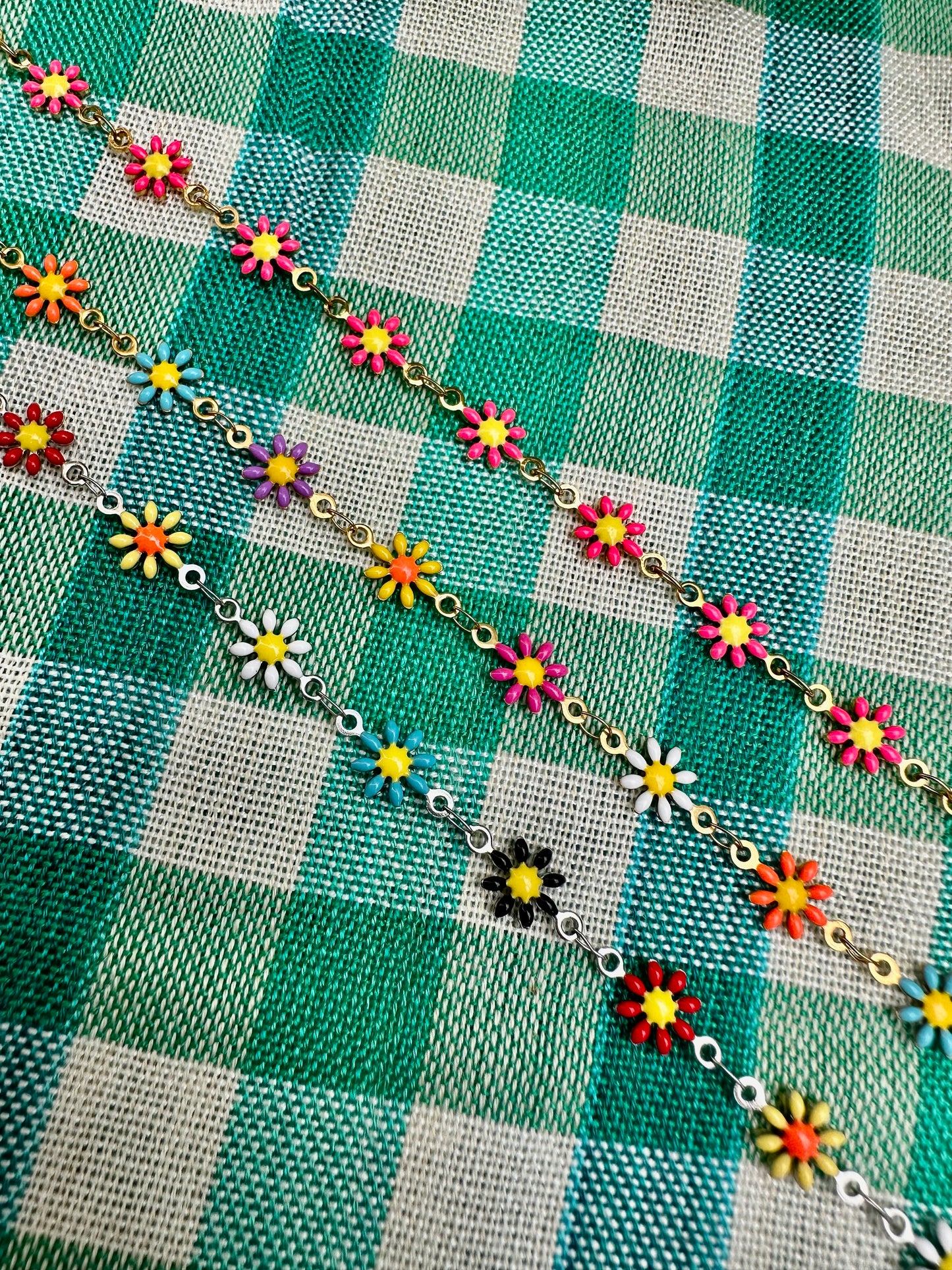 Enamel Daisy Chain Necklace